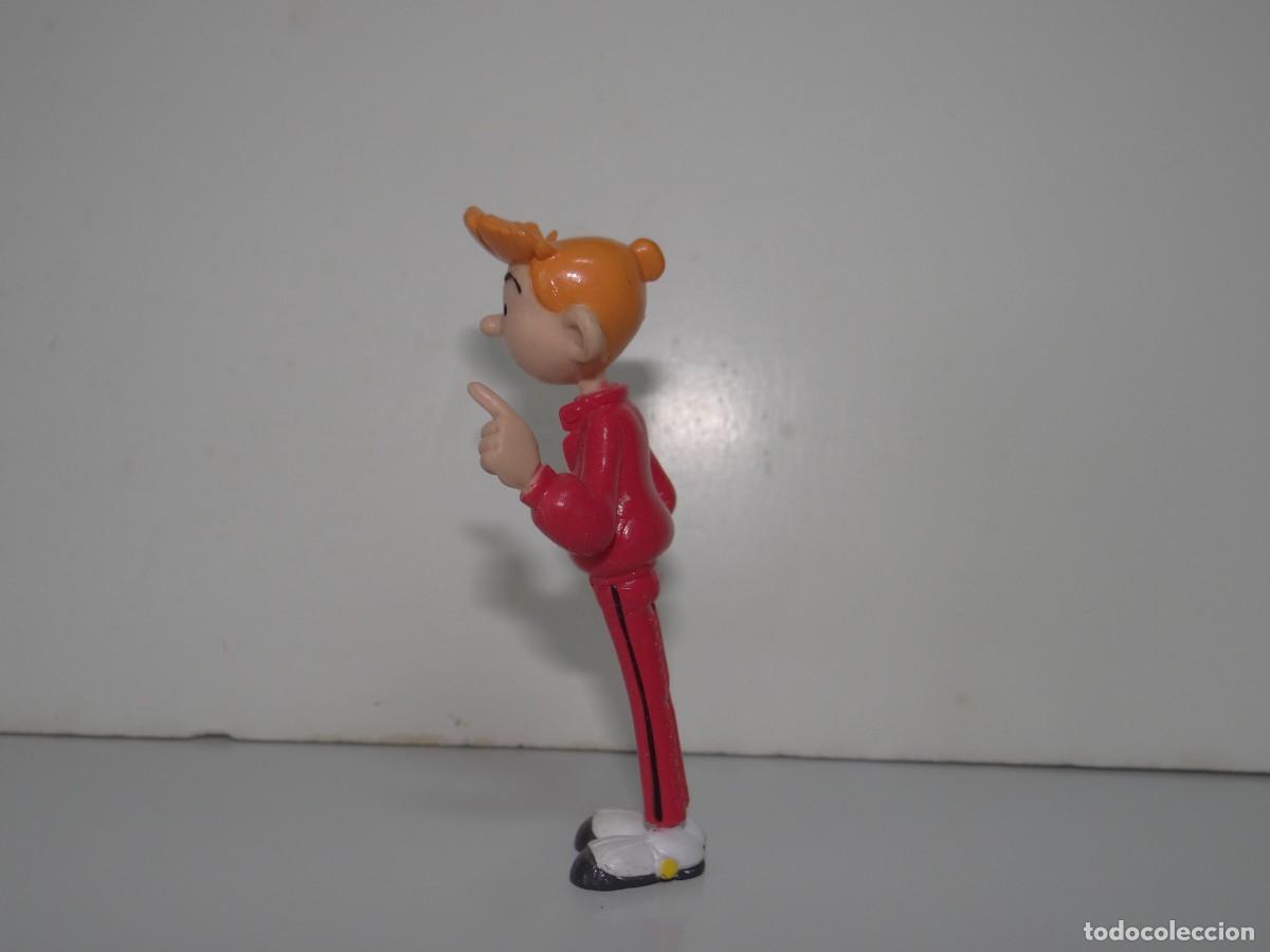 Figuras de goma y PVC: mu&ntilde;eco figura SPIROU - Foto 4