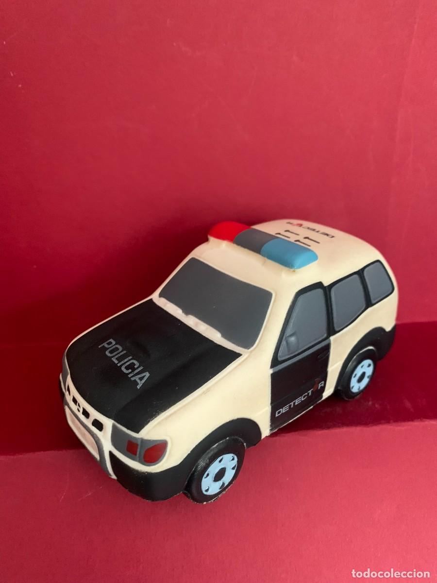 Figuras de goma y PVC: COCHE DE POLIC&Iacute;A DE GOMA - Foto 4