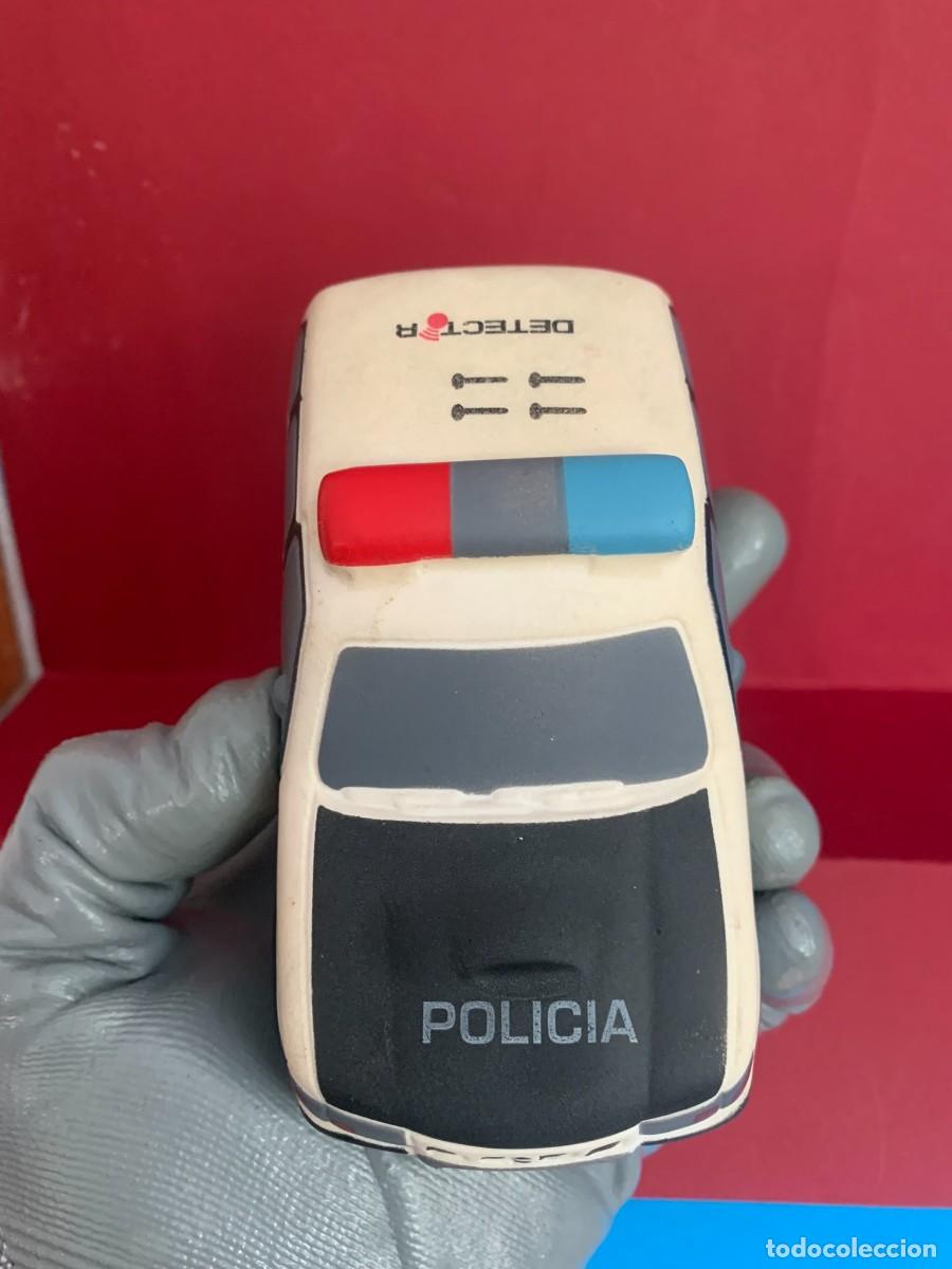 Figuras de goma y PVC: COCHE DE POLIC&Iacute;A DE GOMA - Foto 7