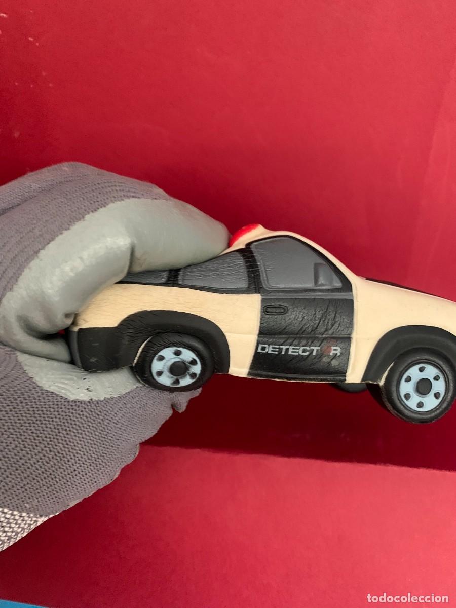 Figuras de goma y PVC: COCHE DE POLIC&Iacute;A DE GOMA - Foto 16