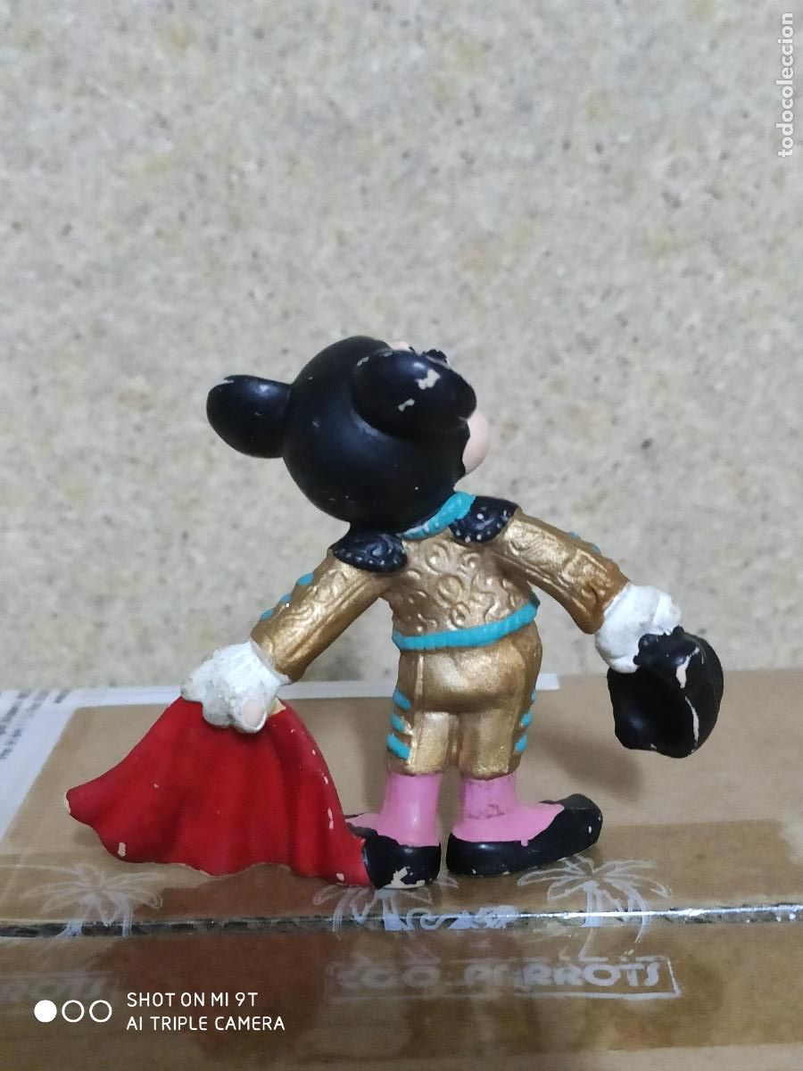 Figuras de goma y PVC: mickey torero bullyland - Foto 2