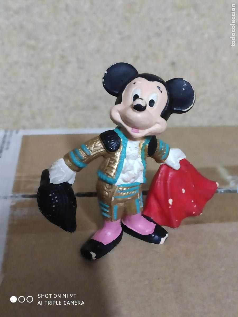 Figuras de goma y PVC: mickey torero bullyland - Foto 1