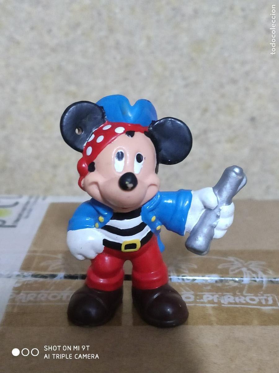 Figuras de goma y PVC: mickey pirata bullyland - Foto 1