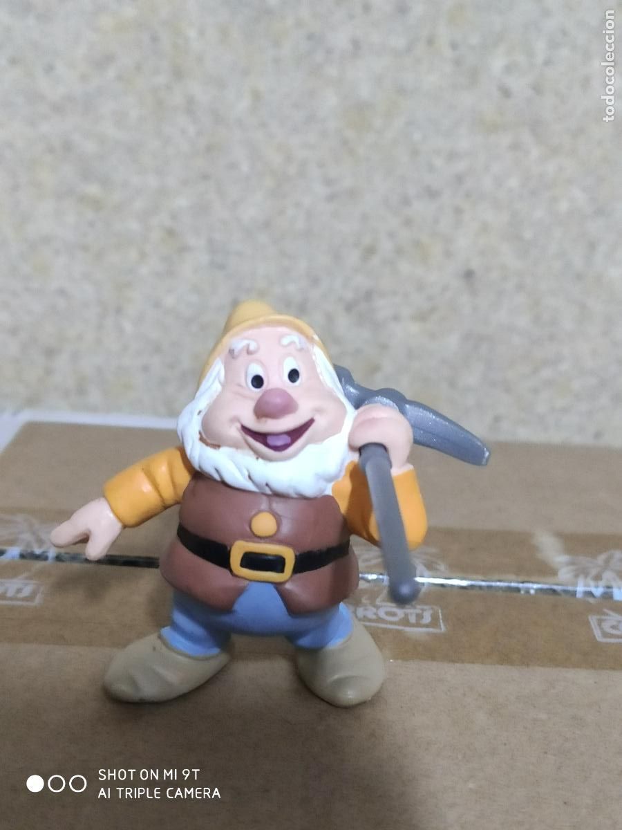 Figuras de goma y PVC: enano de blancanieves con pico bully - Foto 1