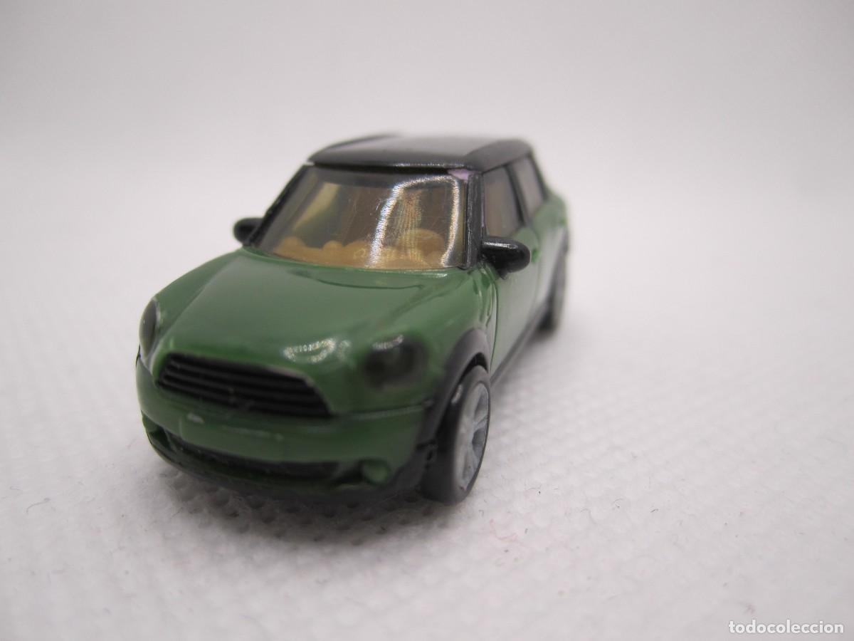Figuras de goma Kinder: coche mini kinder sd244 licensed by bmw - Foto 2