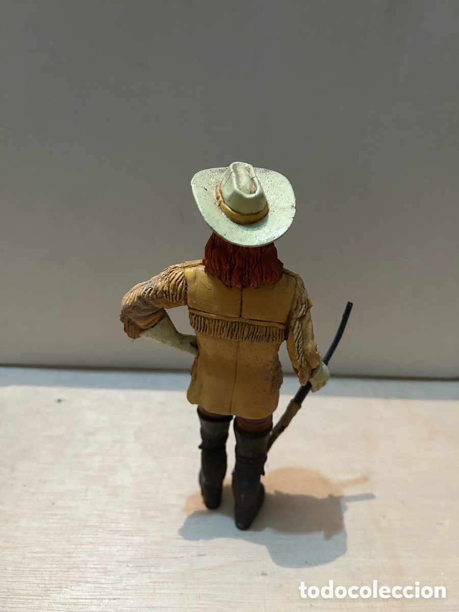 Figuras de goma y PVC: FIGURA PL&Aacute;STICO B&Uacute;FALO BILL - Foto 3