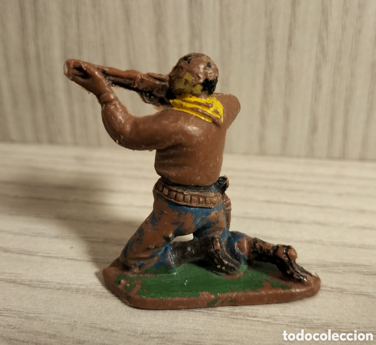Figuras de goma y PVC: VAQUERO JECSAN DE PLASTICO. - Foto 2