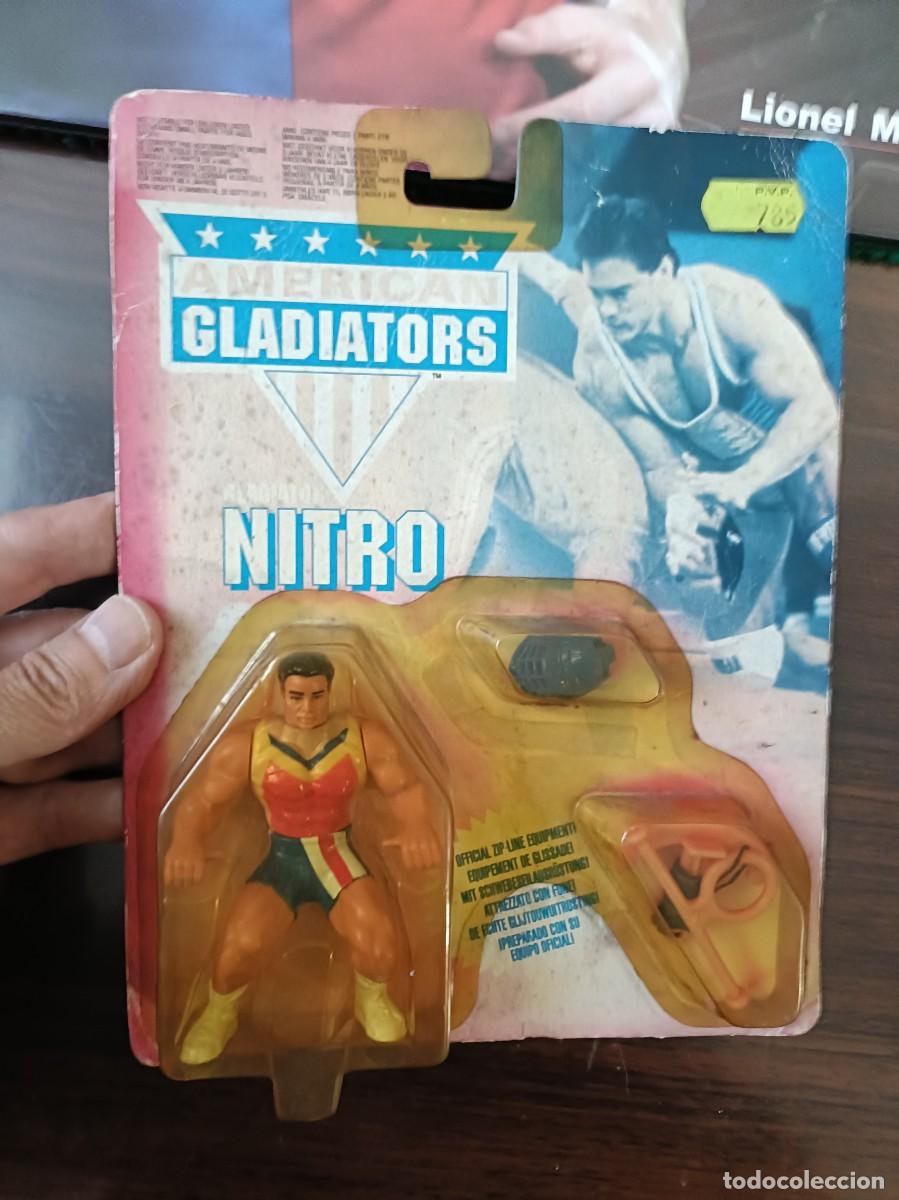 Figuras de goma y PVC: American gladiator nitro mu&ntilde;eco - Foto 1