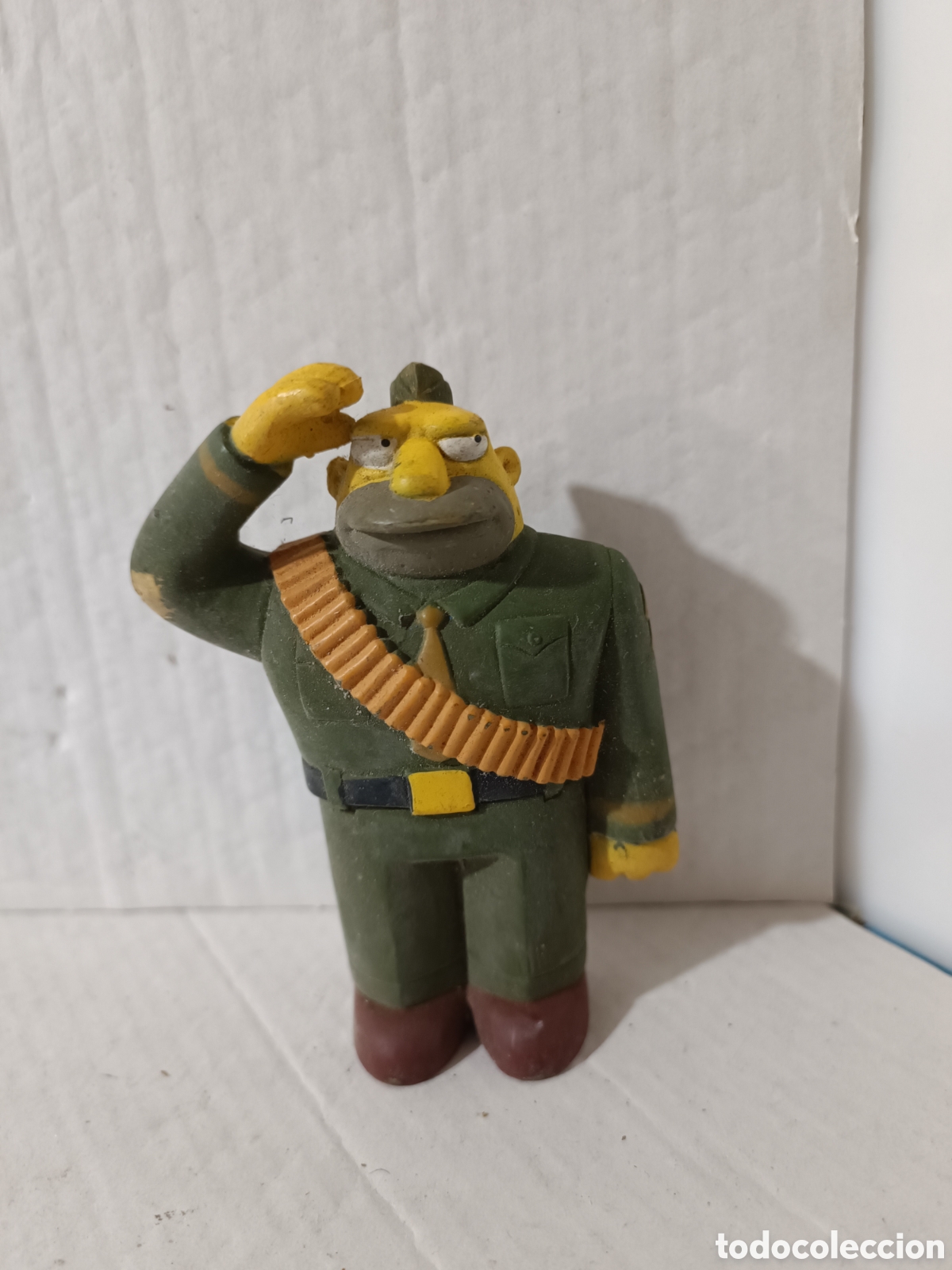 Figuras de goma y PVC: Figura Capitan castigo Los Simpson 2007 - Foto 1