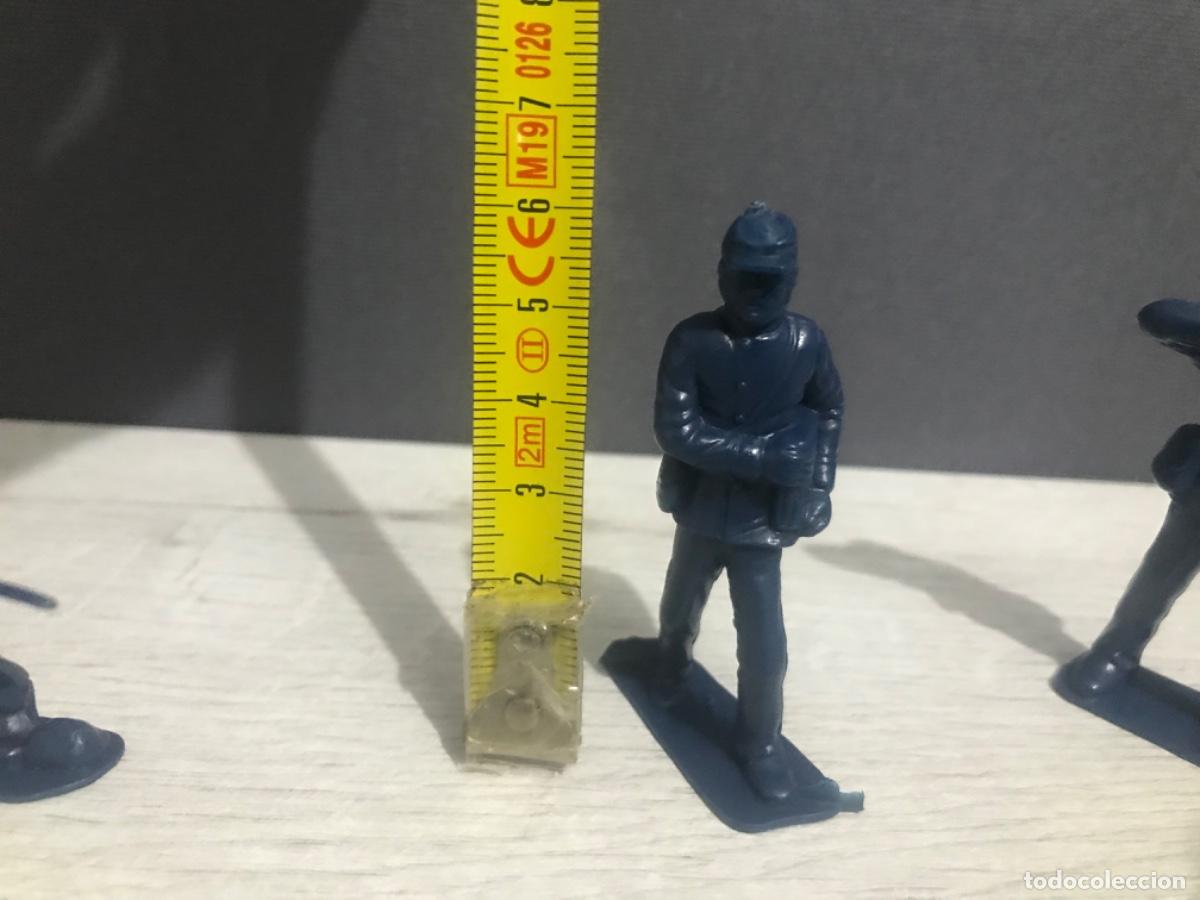 Figuras de goma y PVC: Lote de 10 figuras de pl&aacute;stico del ej&eacute;rcito chino - Foto 12