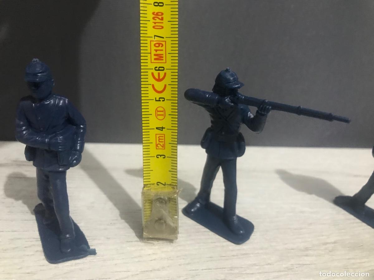Figuras de goma y PVC: Lote de 10 figuras de pl&aacute;stico del ej&eacute;rcito chino - Foto 13