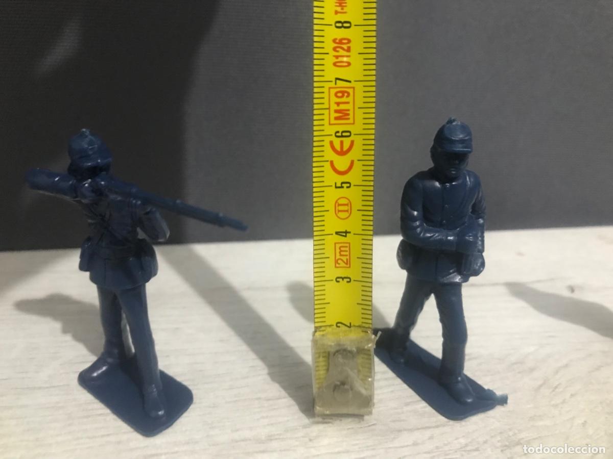 Figuras de goma y PVC: Lote de 10 figuras de pl&aacute;stico del ej&eacute;rcito chino - Foto 14