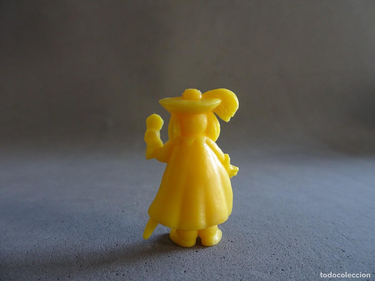 Figuras de goma y PVC: Figura Dunkin Dartacan y los mosqueperros - Foto 2