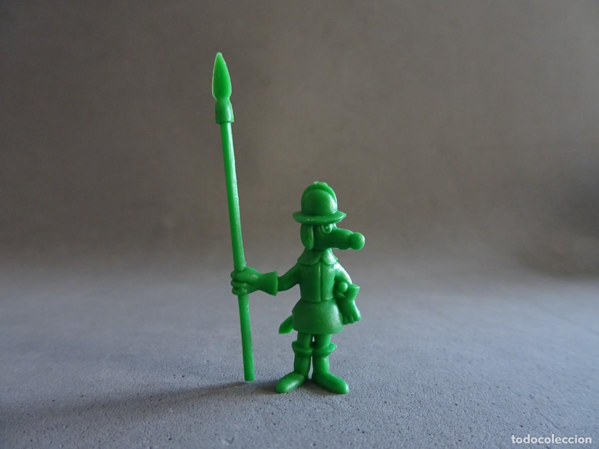 Figuras de goma y PVC: Figura Dunkin Dartacan y los mosqueperros - Foto 1