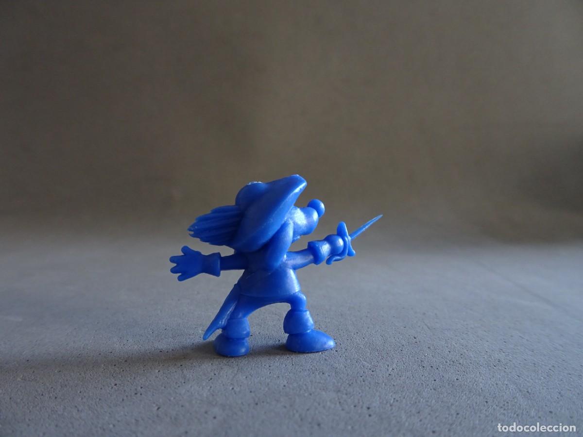 Figuras de goma y PVC: Figura Dunkin Dartacan y los mosqueperros - Foto 2