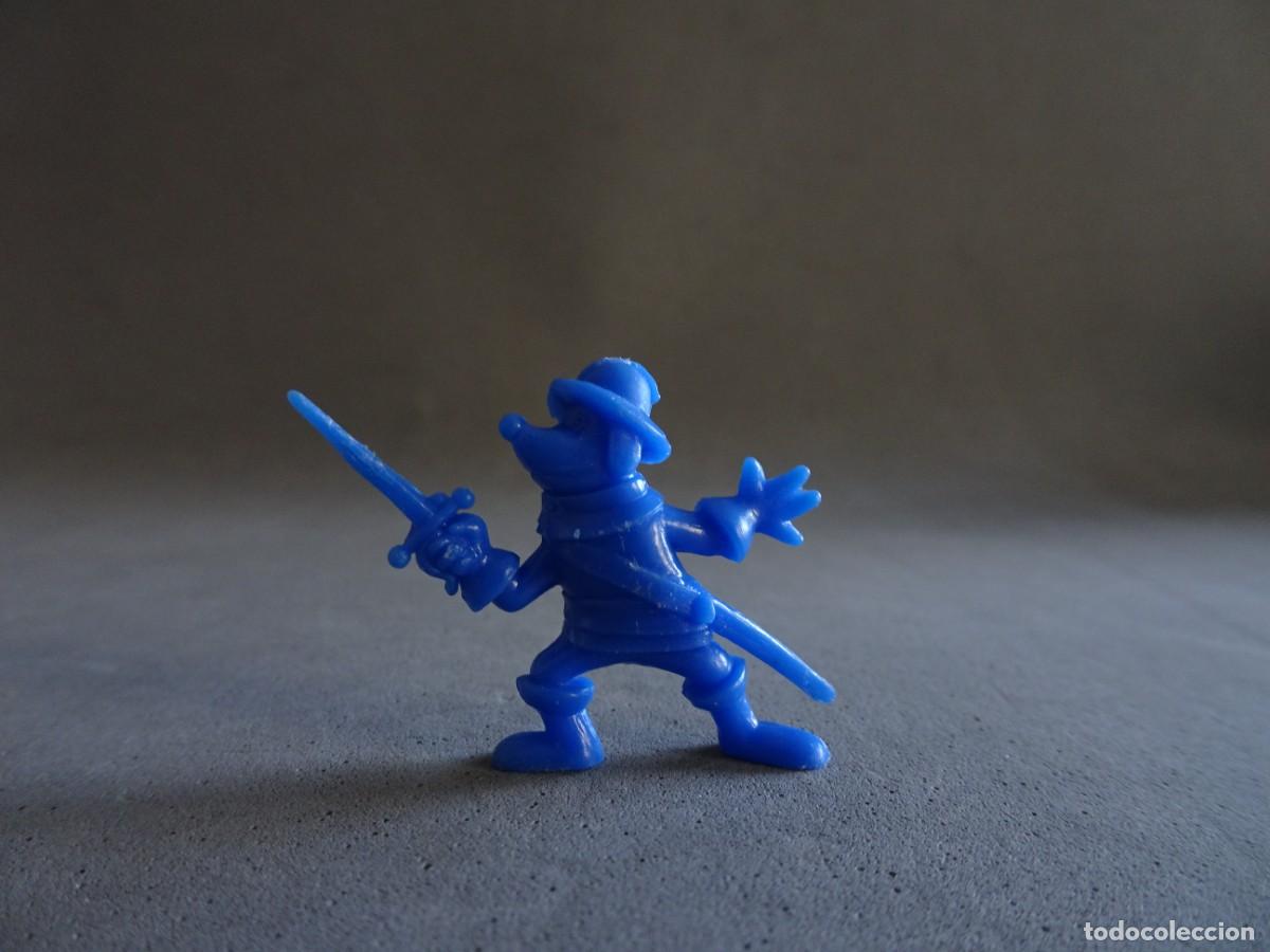 Figuras de goma y PVC: Figura Dunkin Dartacan y los mosqueperros - Foto 1