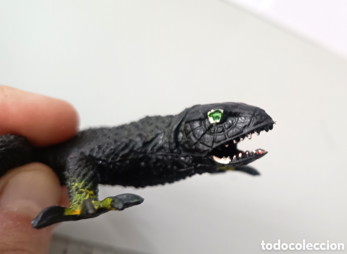 Figuras de Goma y PVC: Iguana lagarto goma blanda jiggler mu&ntilde;eco juguete figura vintage