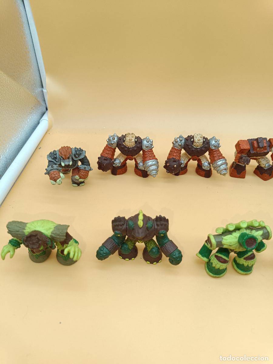 Figuras de goma y PVC: LOTE 25 GORMITI CON ENCHUFE. - Foto 2