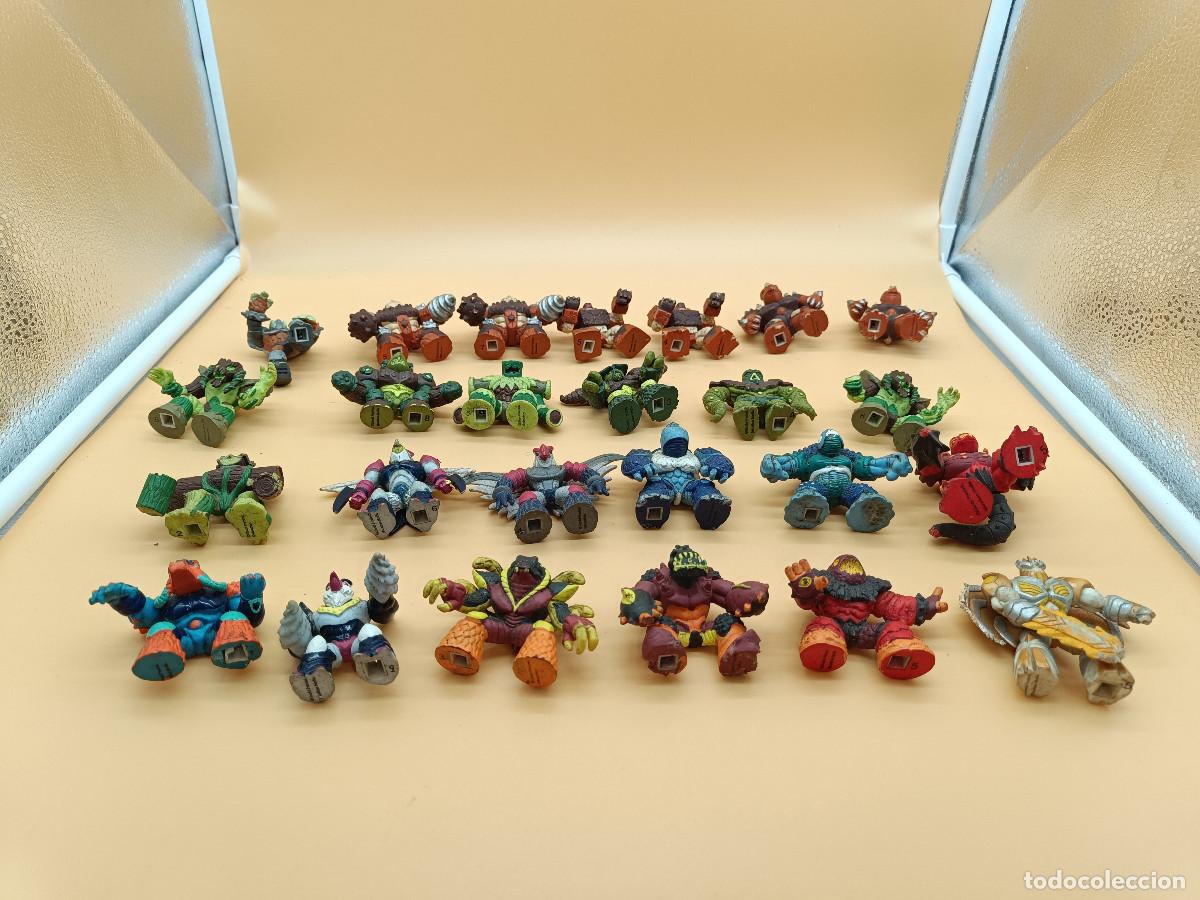 Figuras de goma y PVC: LOTE 25 GORMITI CON ENCHUFE. - Foto 6