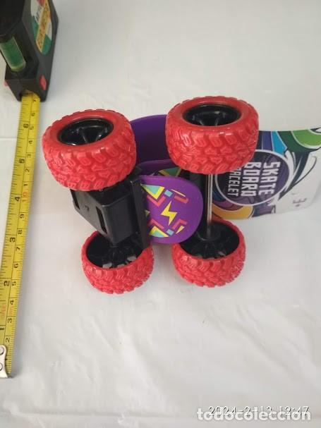 Figuras de goma y PVC: 1 Skateboard Bracelet - ROJO - COMANSI - Foto 4