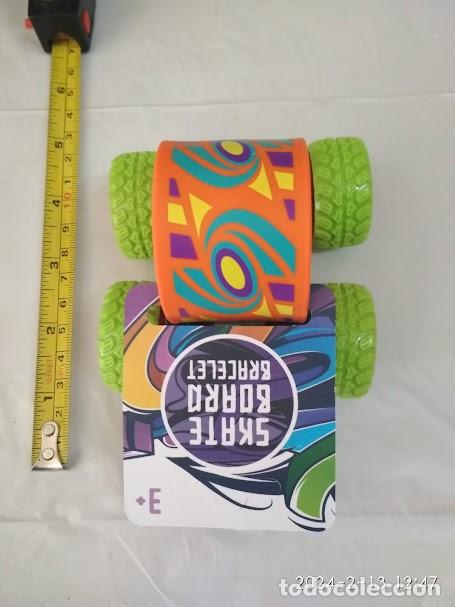 Figuras de goma y PVC: 1 Skateboard Bracelet - VERDE - COMANSI - Foto 2