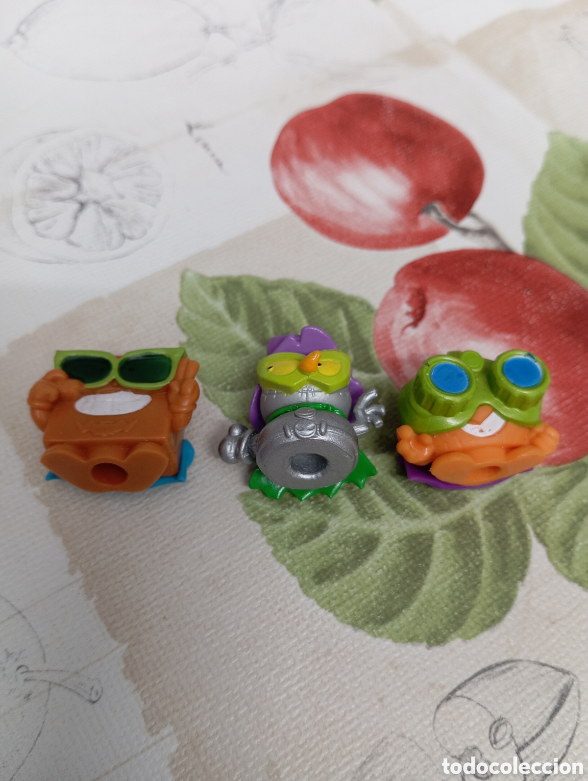Figuras de goma y PVC: LOTE SUPERTHINGS SERIE 6 PLATA - Foto 2