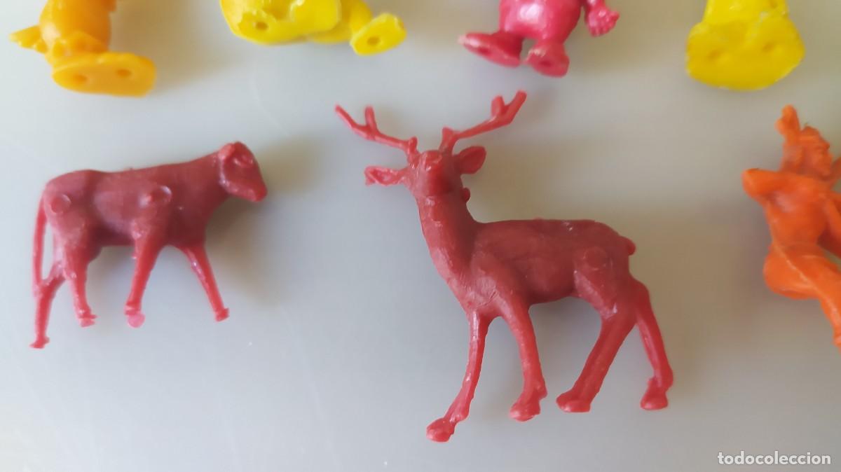 Figuras de goma y PVC: LOTE FIGURAS DE PLASTICO DUNKIN - Foto 8