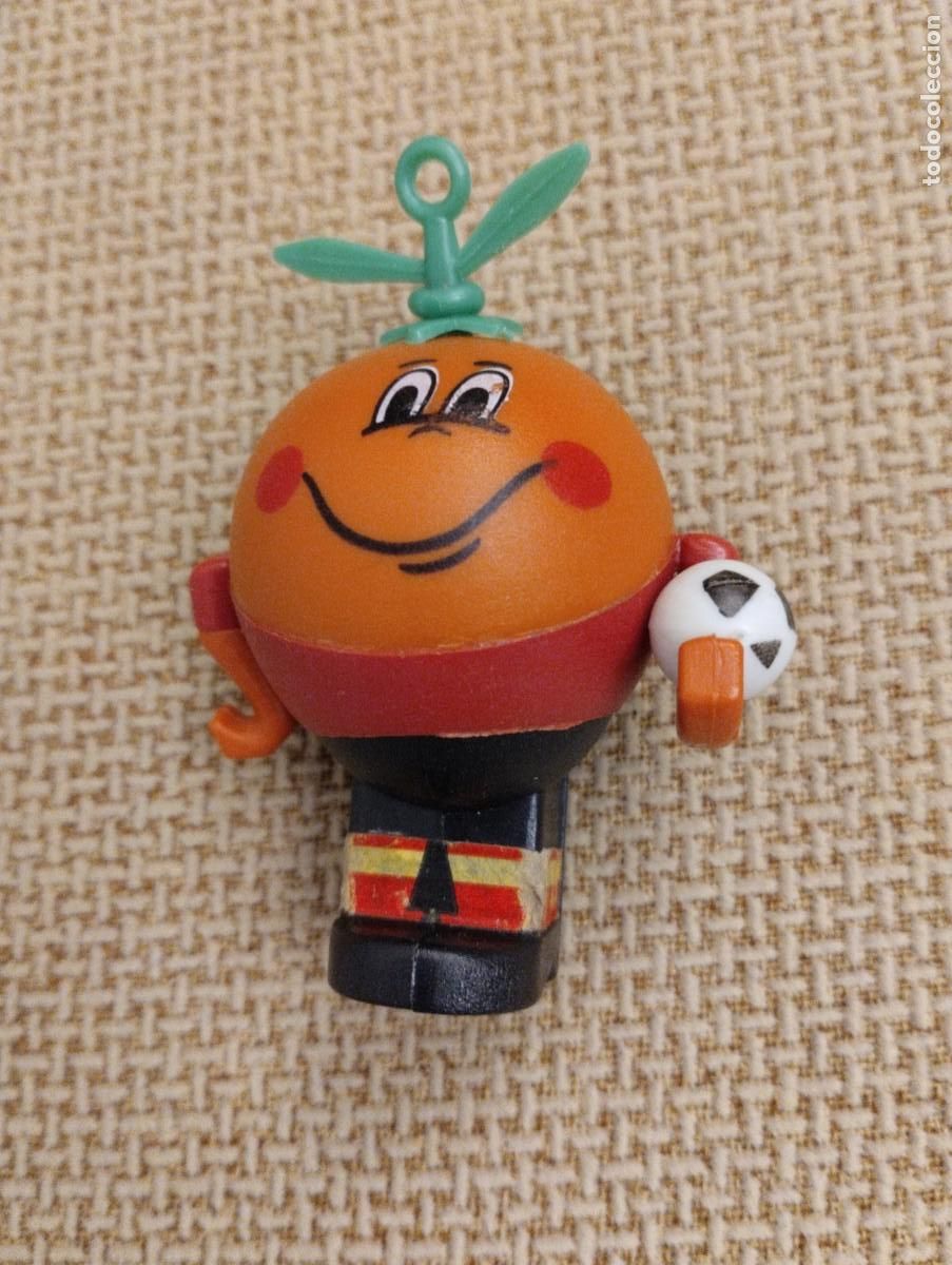Figuras de goma y PVC: Silbato Naranjito antiguo 1982 - Foto 1