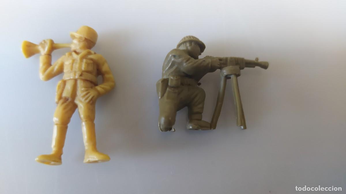 Figuras de goma y PVC: LOTE FIGURAS DE PLASTICO - Foto 3