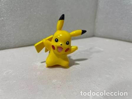 Figuras de goma y PVC: TOMY - POKEMON - PICACHU - Foto 1