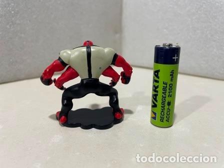 Figuras de goma y PVC: CN - BEN 10 - CUATRO BRAZOS - Foto 2