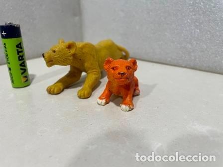 Figuras de goma y PVC: COMANSI - LEONA Y CACHORRO - Foto 2