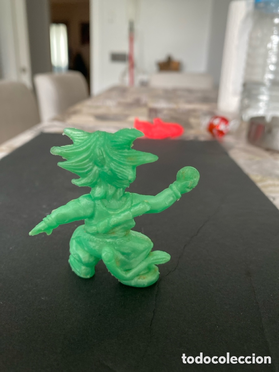Figuras de goma y PVC: Figura bola de drag&oacute;n - Foto 2