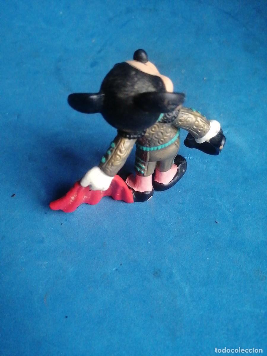 Figuras de goma y PVC: Figura Mickey Mousse torero, BULLY - Foto 2