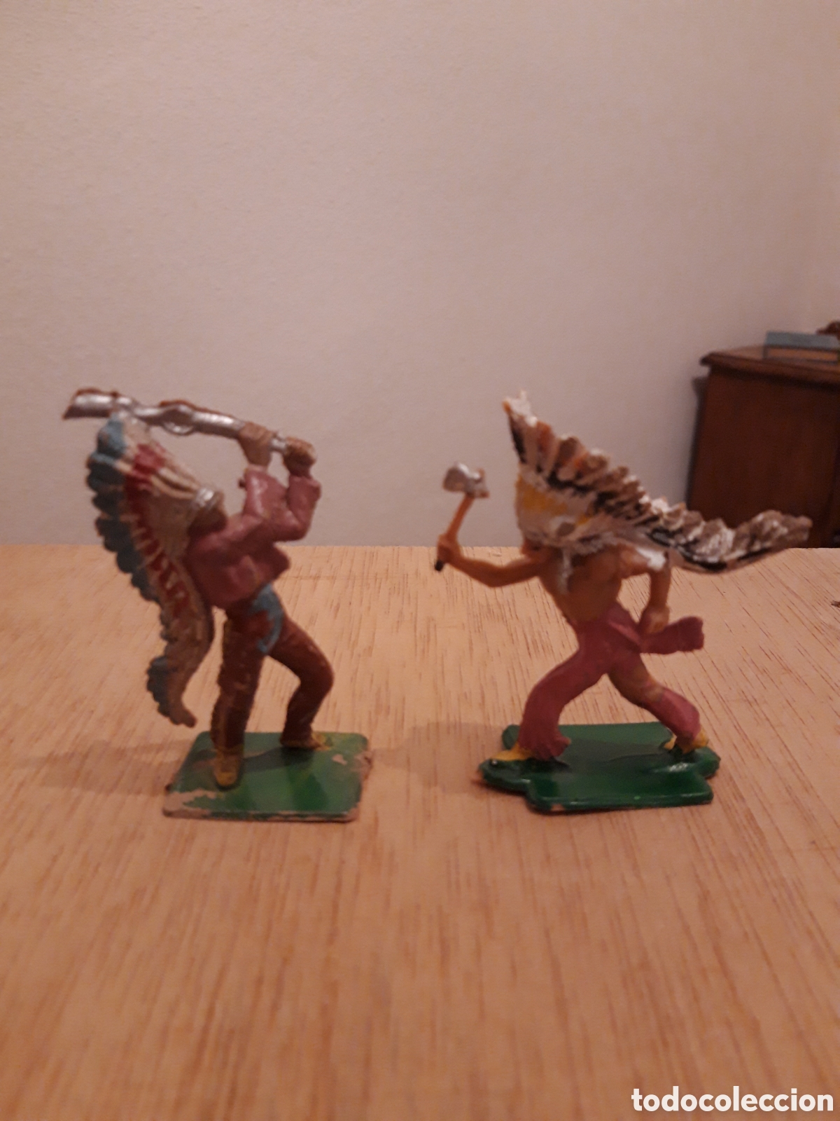 Figuras de goma y PVC: 2 antiguos indios PVC - Foto 1
