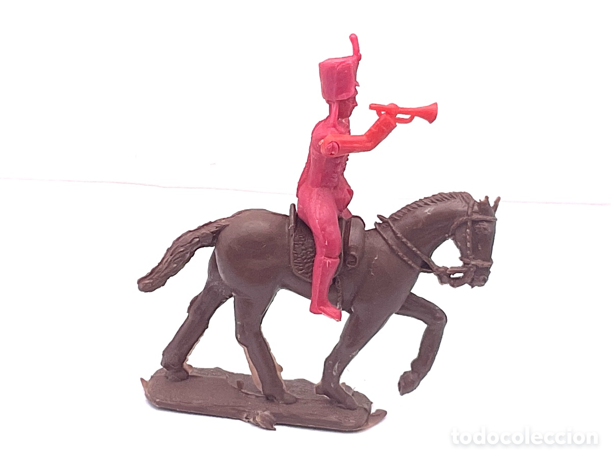 Figuras de Goma y PVC: Antigua Figura en Pl&aacute;stico Fabricada por Torres Malta. Jinete a Caballo con Brazo Movil. 45mm.