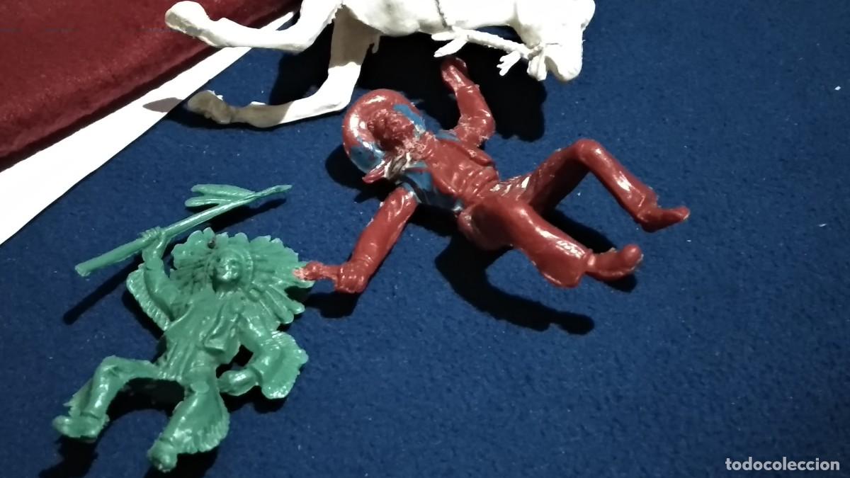 Figuras de goma y PVC: Lote mu&ntilde;ecos vintage pl&aacute;stico indios y vaqueros reamsa pech comansi ? - Foto 3