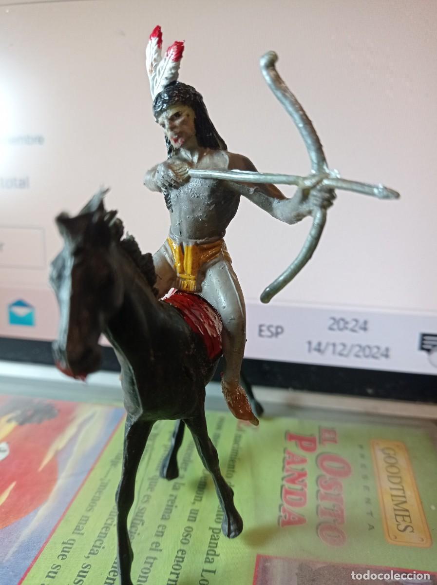 Figuras de goma y PVC: Indio con caballo de comansi - Foto 1