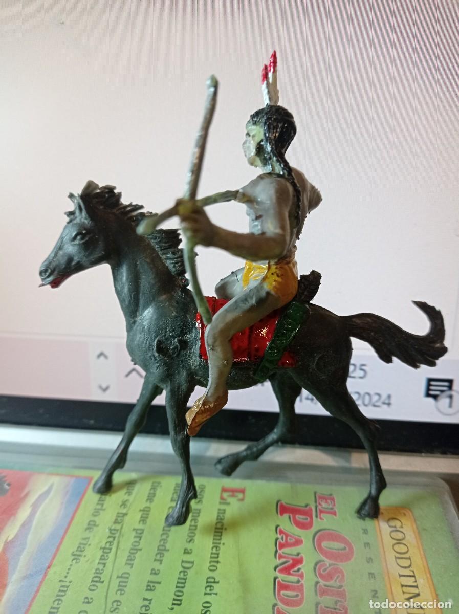 Figuras de goma y PVC: Indio con caballo de comansi - Foto 2