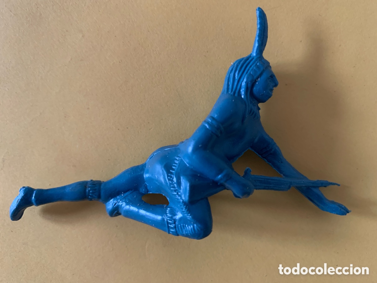 Figuras de goma y PVC: Indio pl&aacute;stico 60 mm - Foto 1