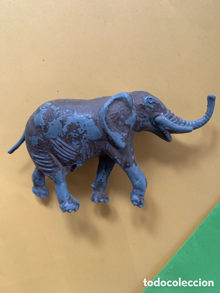 Figuras de goma y PVC: Elefante capell Pech Hnos - Foto 2