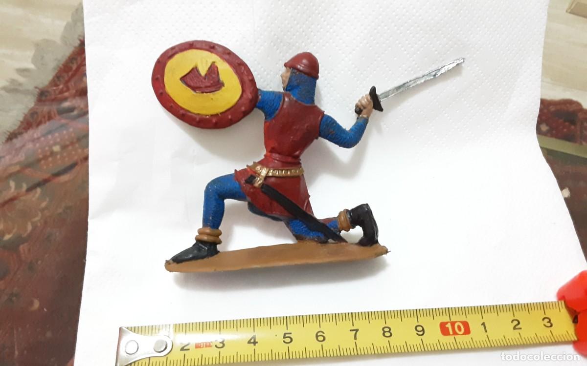 Figuras de goma y PVC: Figura pl&aacute;stico medieval - Foto 2