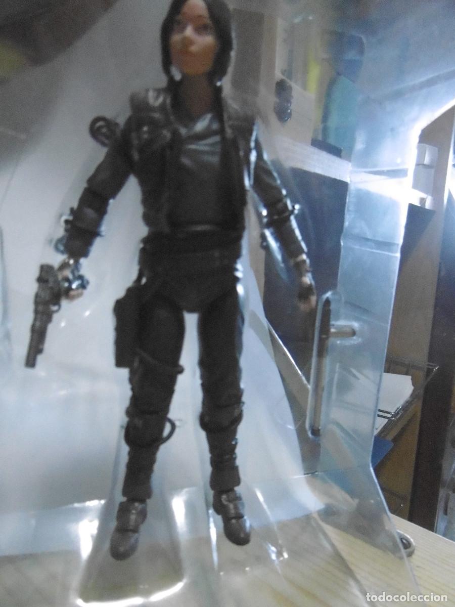Figuras de goma y PVC: JYN ERSO Disney &eacute;lite - Foto 5