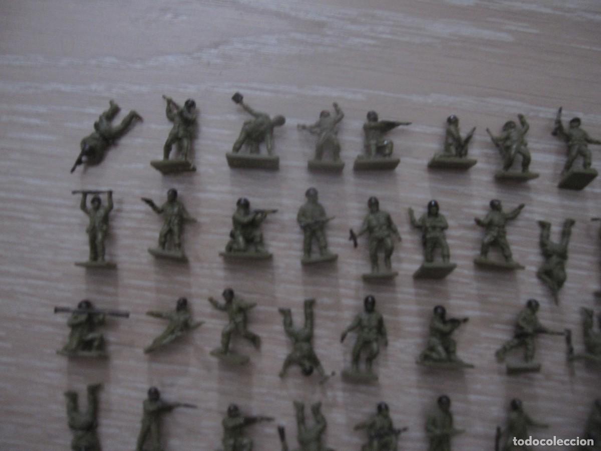 Figuras de goma y PVC: EJERCITO DE SOLDADITOS. - Foto 2