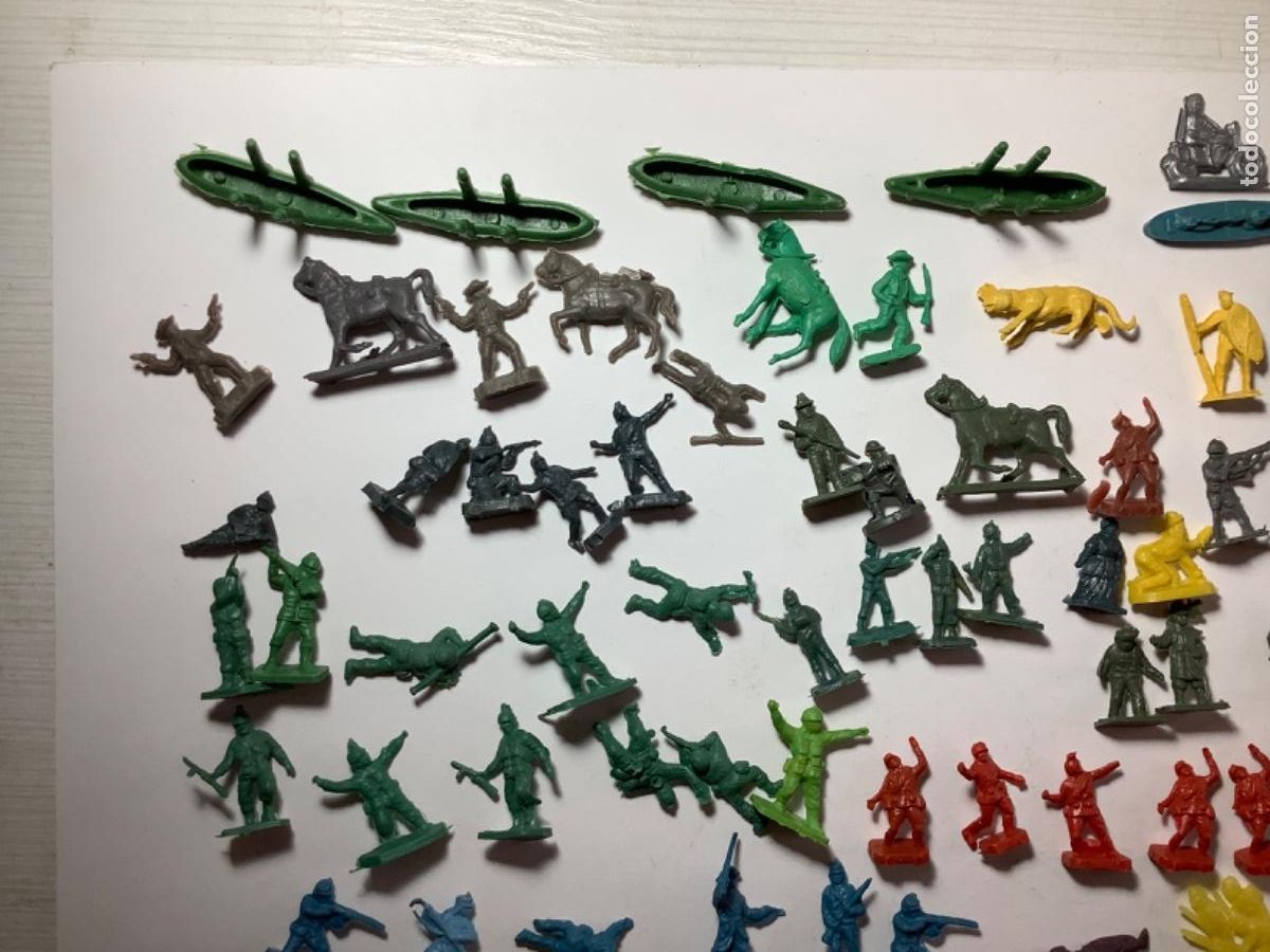 Figuras de goma y PVC: LOTE VARIADO DE MONTAPLEX - Foto 2
