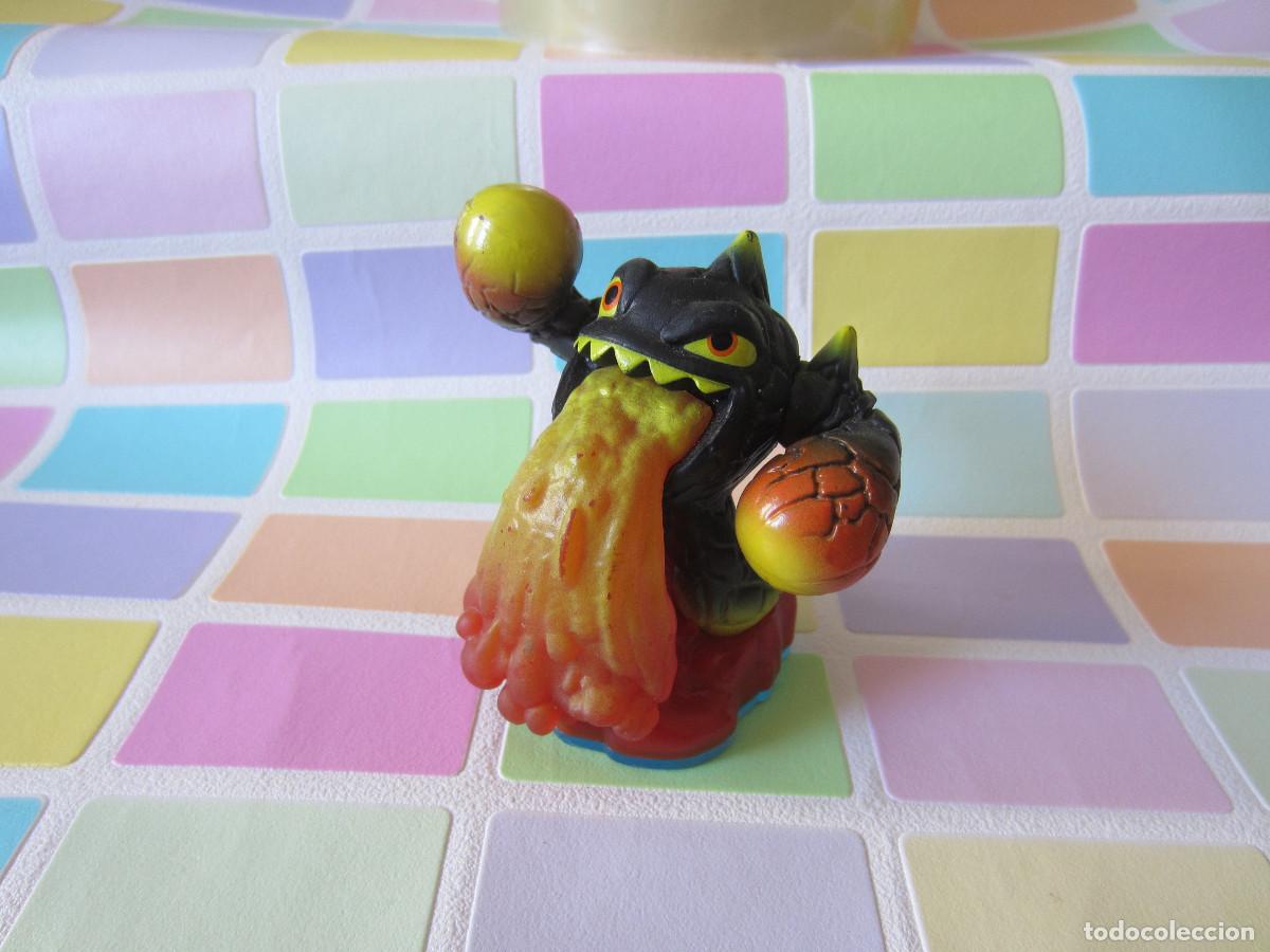 Figuras de goma y PVC: FIGURA PERSONAJE SKYLANDERS - Foto 1