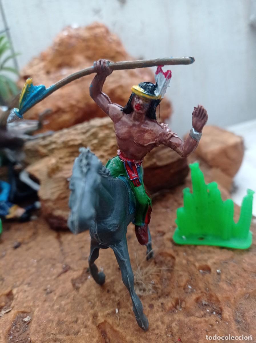 Figuras de goma y PVC: Indio con caballo de comansi - Foto 1