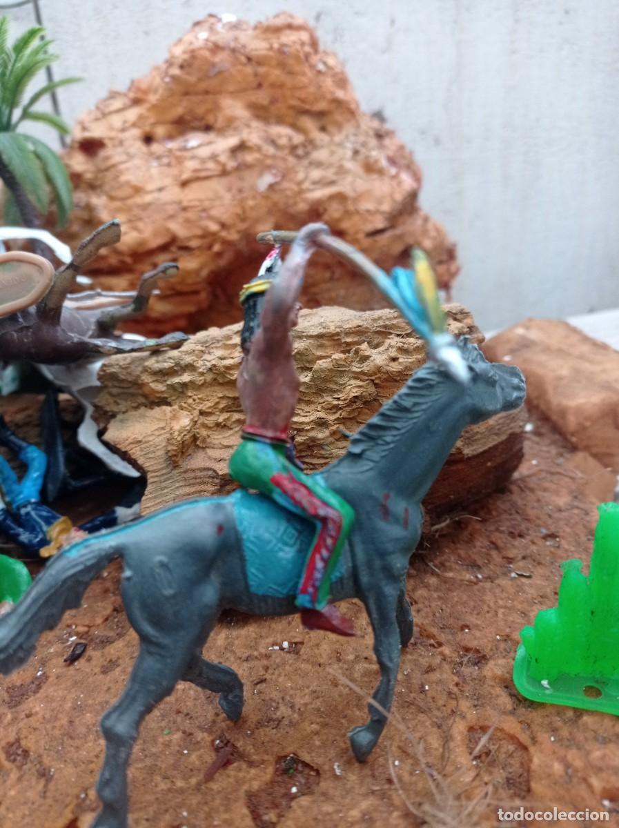 Figuras de goma y PVC: Indio con caballo de comansi - Foto 2