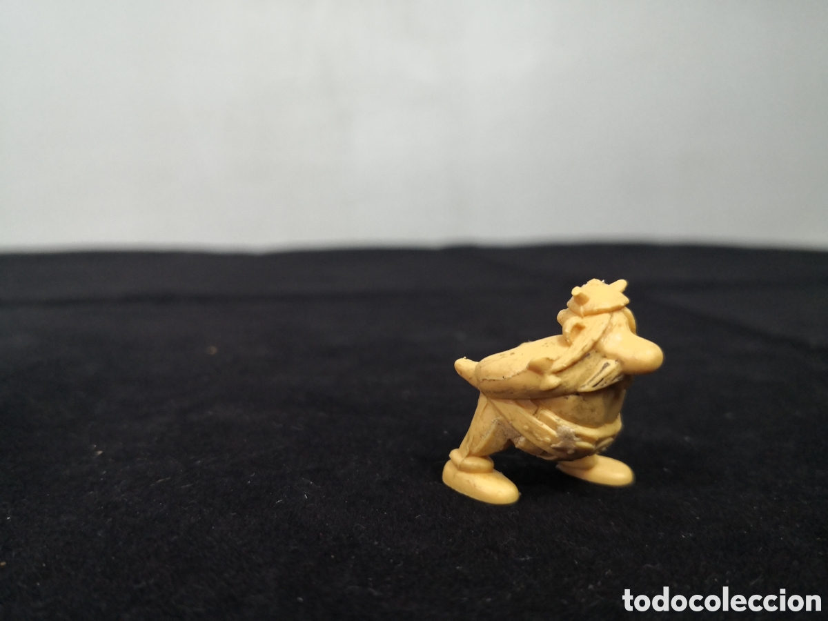 Figuras de goma y PVC: Figurita Obelix Dunkin - Foto 4