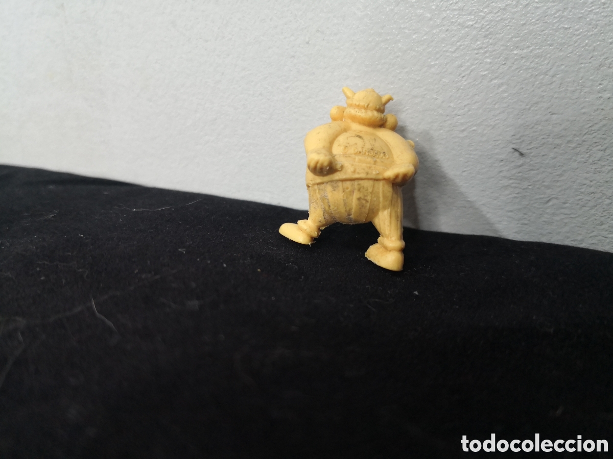 Figuras de goma y PVC: Figurita Obelix Dunkin - Foto 6
